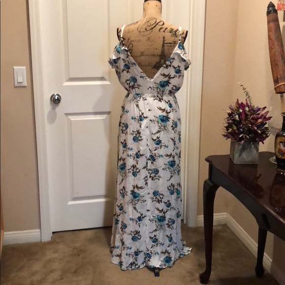 ❌SOLD OUT❌🌸Dress - Picture 5 of 6